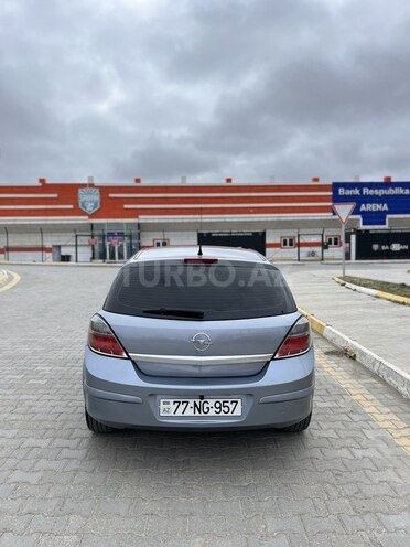 Opel Astra 2009, 132,000 km - 1.4 l - Bakı