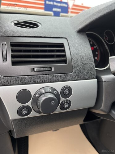 Opel Astra 2009, 132,000 km - 1.4 l - Bakı