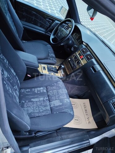 Mercedes E 240 1997, 245,678 km - 2.4 l - Gəncə