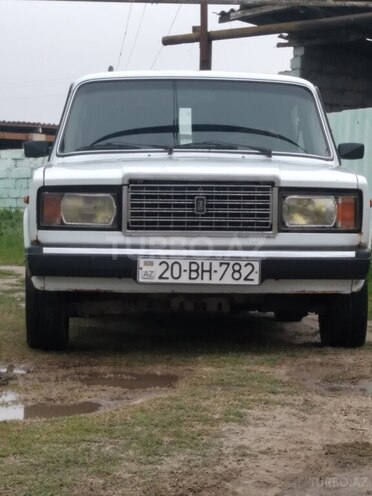 LADA (VAZ) 2107 1990, 17,400 km - 1.5 л - Salyan