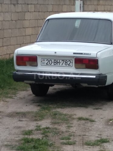 LADA (VAZ) 2107 1990, 17,400 km - 1.5 л - Salyan