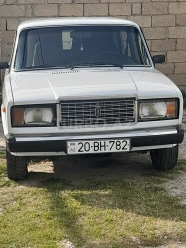 LADA (VAZ) 2107 1990, 17,400 km - 1.5 л - Salyan