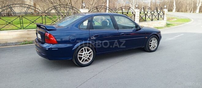 Opel Vectra 2000, 250,000 km - 2.0 l - Zaqatala