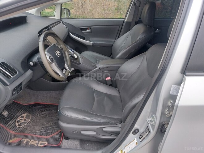 Toyota Prius 2011, 170,000 km - 1.8 l - Bakı
