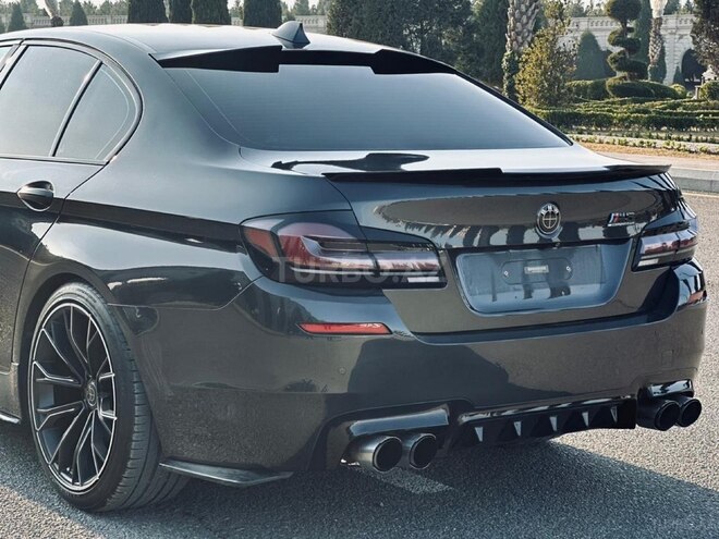 BMW 528 2014, 181,000 km - 2.0 l - Gəncə
