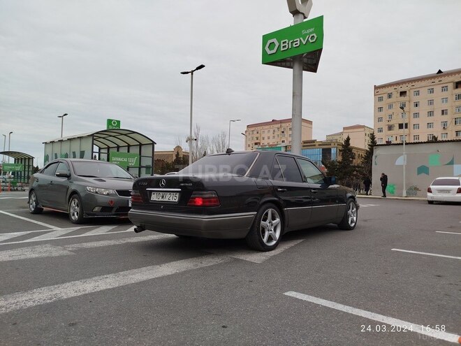 Mercedes E 200 1994, 177,763 km - 2.0 l - Sumqayıt