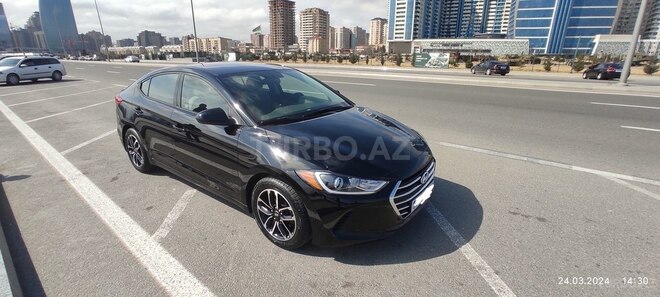 Hyundai Elantra 2018, 67,000 km - 2.0 l - Bakı