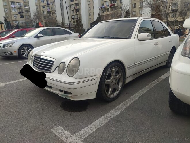 Mercedes E 220 1998, 206,000 km - 2.2 l - Bakı