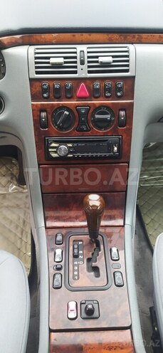 Mercedes E 240 1999, 343,565 km - 2.4 l - Bakı