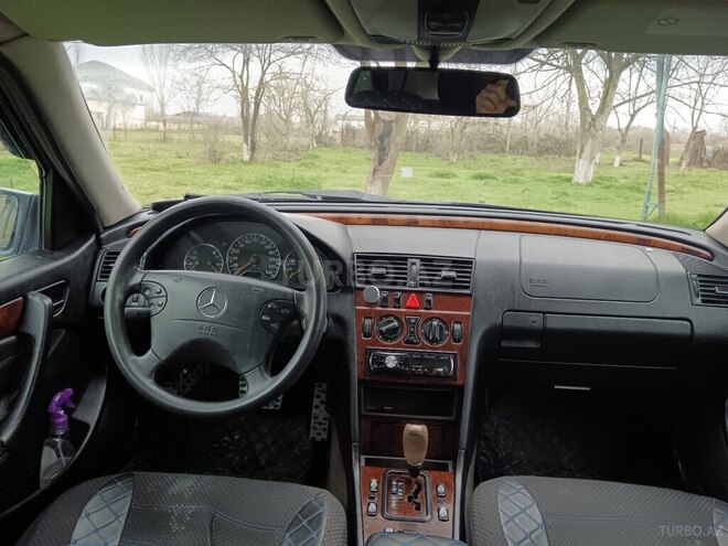 Mercedes C 200 1999, 450,000 km - 2.0 l - Bakı