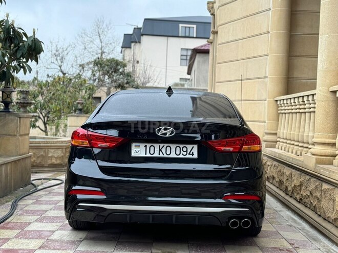 Hyundai Elantra 2017, 123,919 km - 1.6 l - Bakı