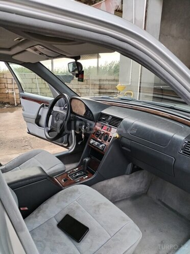 Mercedes C 180 1996, 750,000 km - 1.8 л - Saatlı