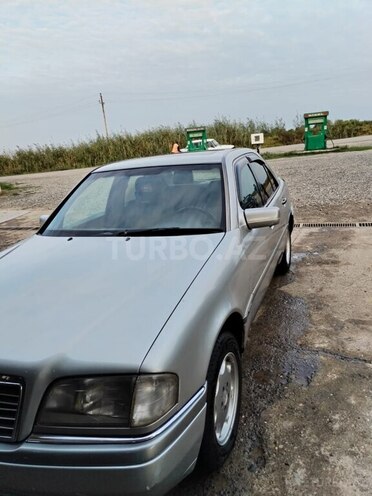 Mercedes C 180 1996, 750,000 km - 1.8 л - Saatlı