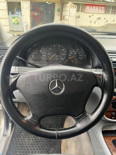 Mercedes ML 320 2000, 219,000 km - 3.2 l - Bakı