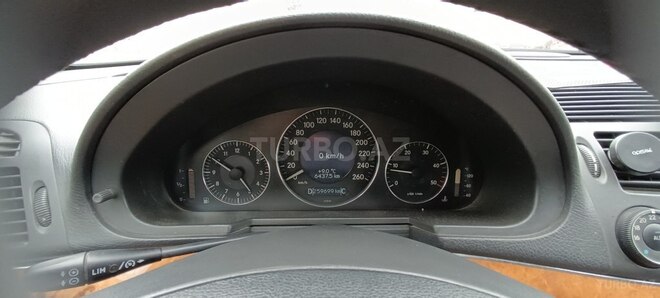 Mercedes E 270 2004, 259,699 km - 2.7 l - Bakı