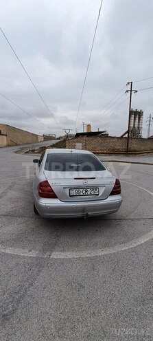 Mercedes E 270 2004, 259,699 km - 2.7 l - Bakı