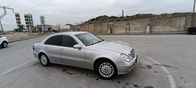 Mercedes E 270 2004, 259,699 km - 2.7 l - Bakı