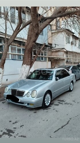 Mercedes E 270 2000, 400,000 km - 2.7 l - Bakı