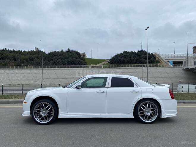 Chrysler 300C 2006, 155,000 km - 2.7 l - Bakı