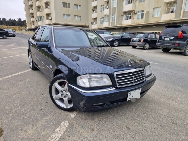 Mercedes C 220 1998, 300,000 km - 2.2 л - Bakı