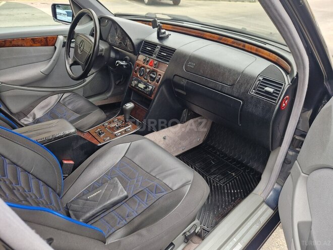 Mercedes C 220 1998, 300,000 km - 2.2 л - Bakı