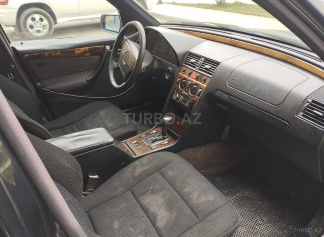 Mercedes C 180 1998, 298,000 km - 1.8 l - Bakı