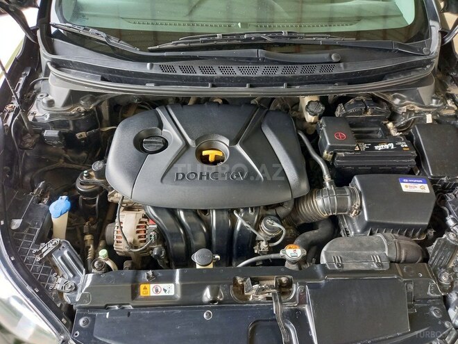 Hyundai Elantra 2013, 159,000 km - 1.8 l - İmişli