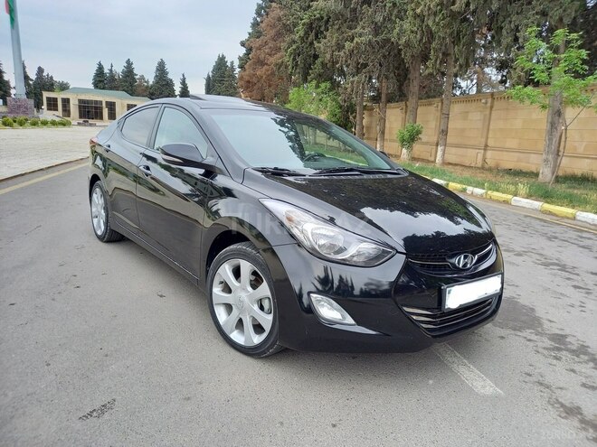 Hyundai Elantra 2013, 159,000 km - 1.8 l - İmişli