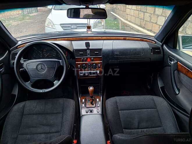 Mercedes C 220 1998, 327,418 km - 2.2 l - Sumqayıt