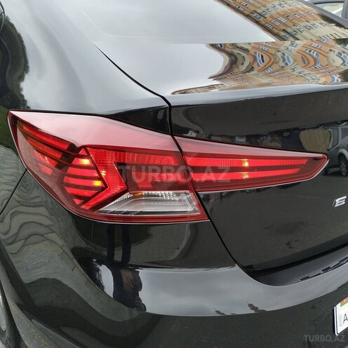 Hyundai Elantra 2019, 53,000 km - 2.0 l - Bakı