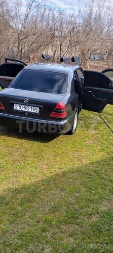 Mercedes C 220 1995, 300,000 km - 2.2 l - Bakı