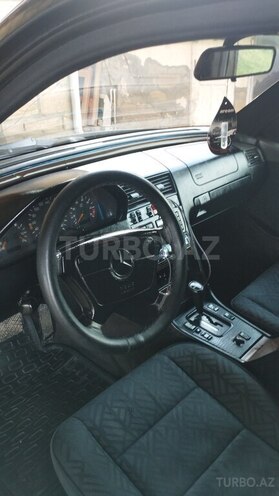 Mercedes C 220 1995, 300,000 km - 2.2 l - Bakı