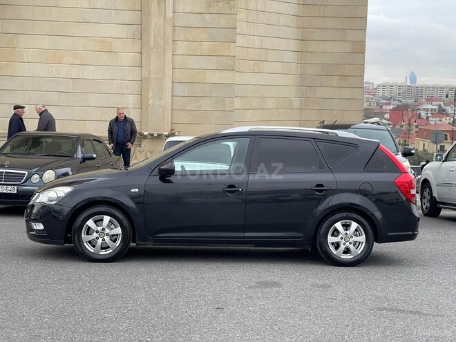 Kia Ceed 2011, 212,000 km - 1.6 л - Bakı
