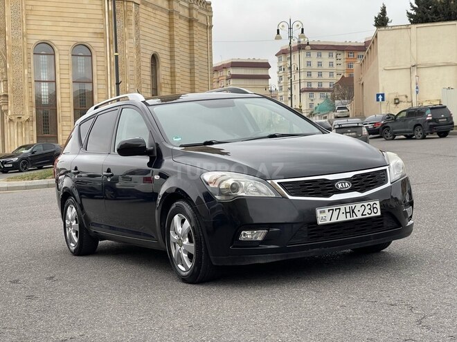 Kia Ceed 2011, 212,000 km - 1.6 л - Bakı