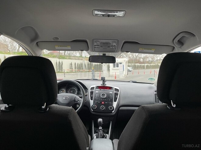 Kia Ceed 2011, 212,000 km - 1.6 л - Bakı
