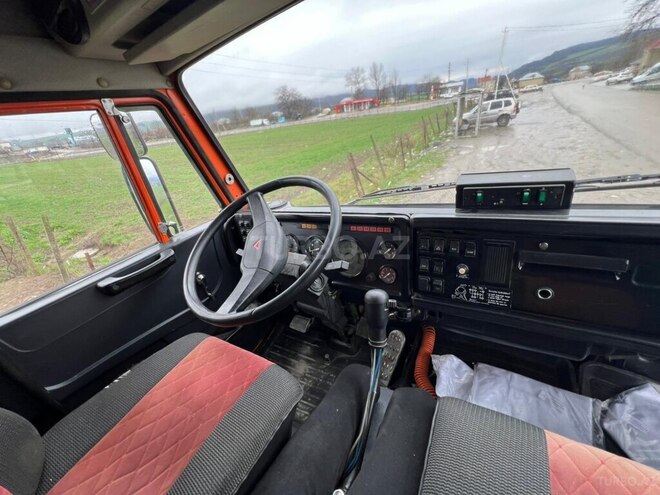 KamAz 6520 2006, 250,000 km - 11.0 l - İsmayıllı