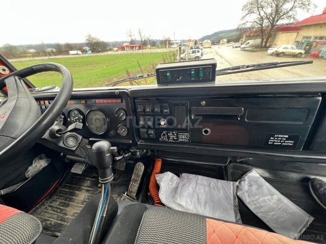 KamAz 6520 2006, 250,000 km - 11.0 l - İsmayıllı