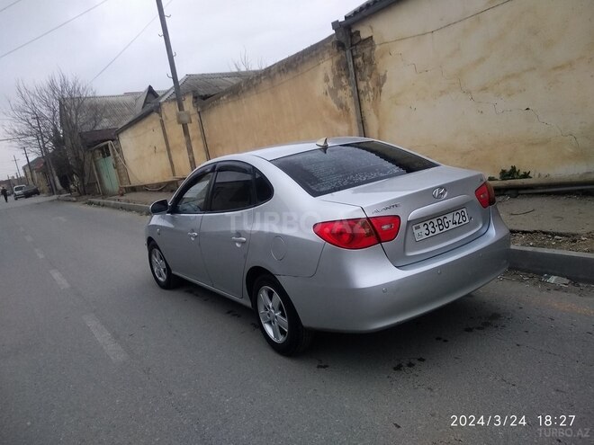 Hyundai Elantra 2009, 203,000 km - 1.6 l - Bakı