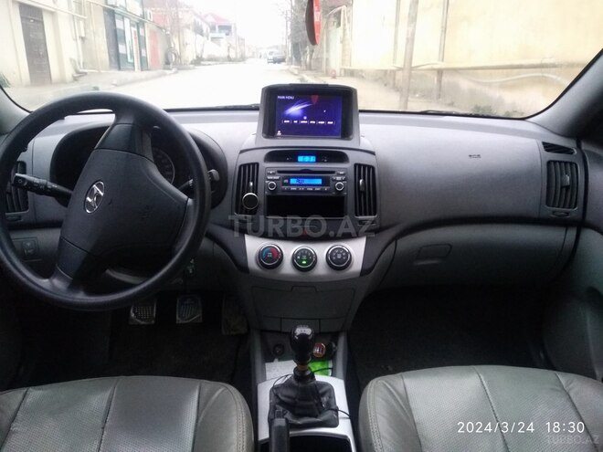 Hyundai Elantra 2009, 203,000 km - 1.6 l - Bakı