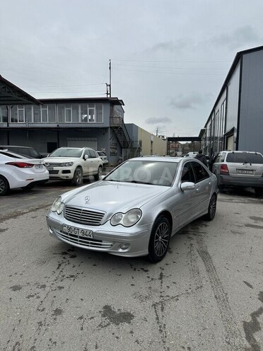 Mercedes C 240 2005, 250,000 km - 2.6 l - Bakı