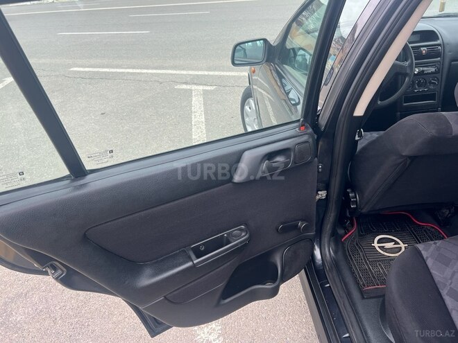 Opel Astra 1998, 241,300 km - 1.6 l - Bakı