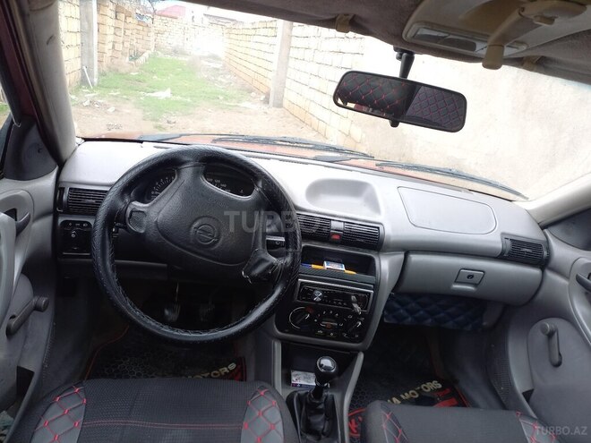 Opel Astra 1995, 465,826 km - 1.6 l - Sumqayıt