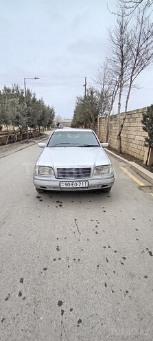 Mercedes C 200 1995, 352,719 km - 2.0 l - Bakı