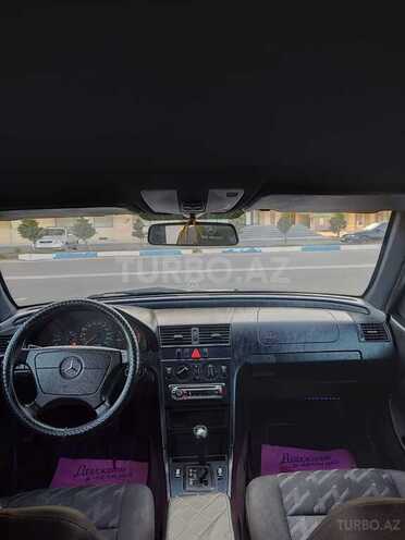 Mercedes C 220 1998, 470,000 km - 2.2 l - Sumqayıt