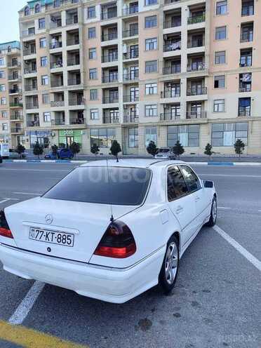 Mercedes C 220 1998, 470,000 km - 2.2 l - Sumqayıt