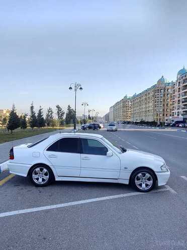 Mercedes C 220 1998, 470,000 km - 2.2 l - Sumqayıt