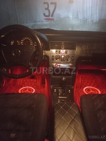 Mercedes C 220 1998, 470,000 km - 2.2 l - Sumqayıt