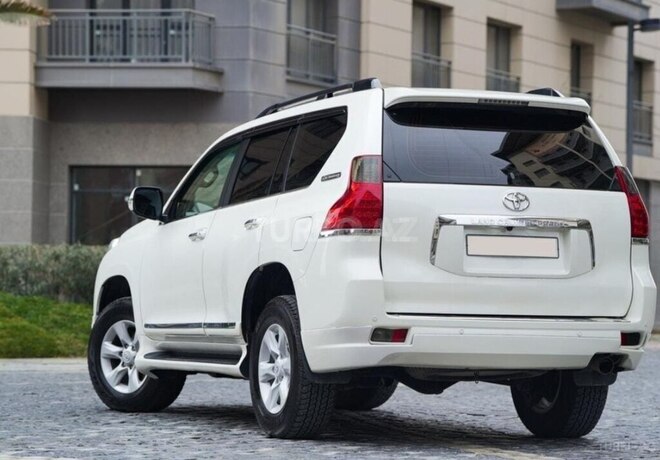 Toyota Prado 2012, 220,000 km - 2.7 л - Bakı