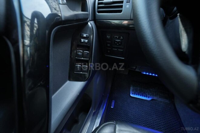 Toyota Prado 2012, 220,000 km - 2.7 л - Bakı