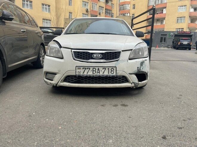 Kia Rio 2011, 219,000 km - 1.4 l - Bakı